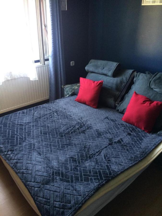 Fonix Apartman Lägenhet Keszthely Exteriör bild